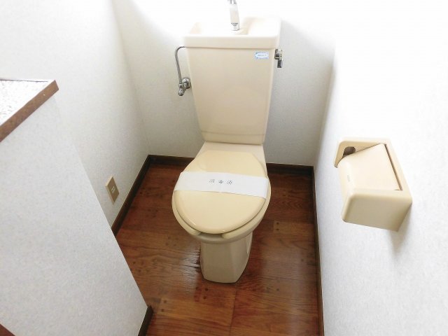 トイレ　バストイレ別