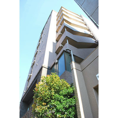 建物外観　家具家電一式付き！仲介手数料は半月分です！