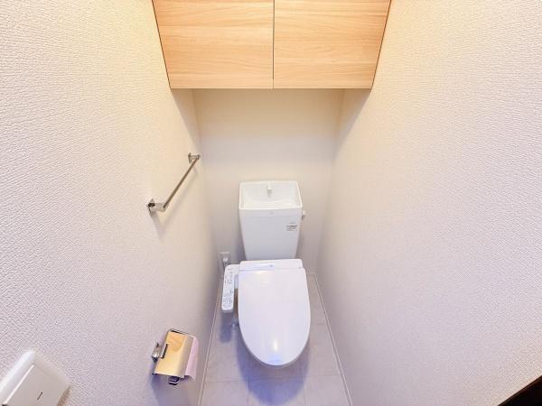 グランコンフォール神ノ川 大橋5丁目のトイレ写真