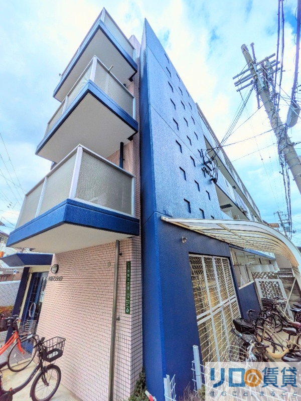 木島マンションの外観写真