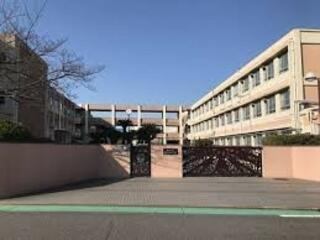 中学校　名古屋市立長良中学校（中学校）まで1537m