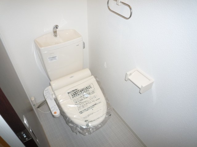 ランドハウス泉のトイレ写真