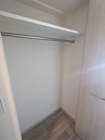 収納　※写真は同じマンションの違う部屋のものになります。
