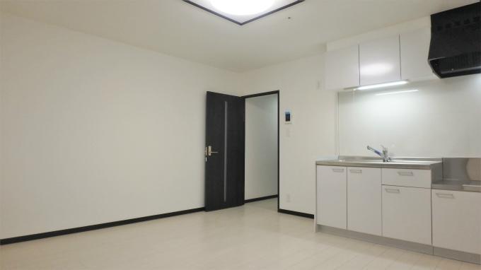 居室・リビング　写真は全て反転タイプの部屋のものです