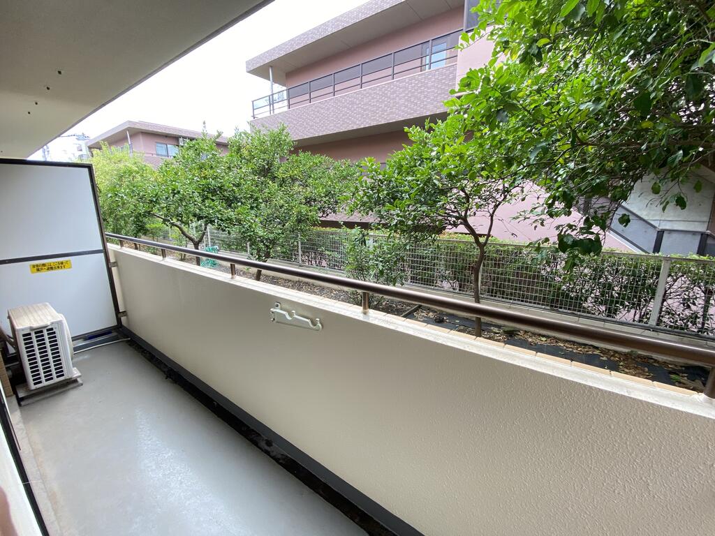 京王井の頭線 永福町駅 徒歩7分 3階建 築38年の内装写真