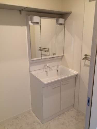 洗面設備　洗髪洗面化粧台