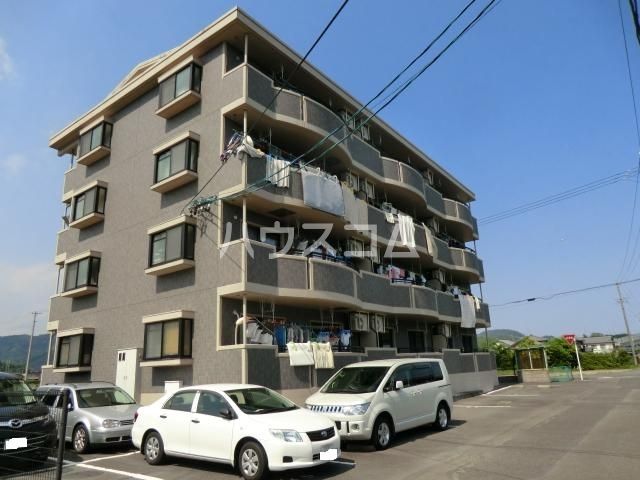 島田市竹下のマンションの建物外観