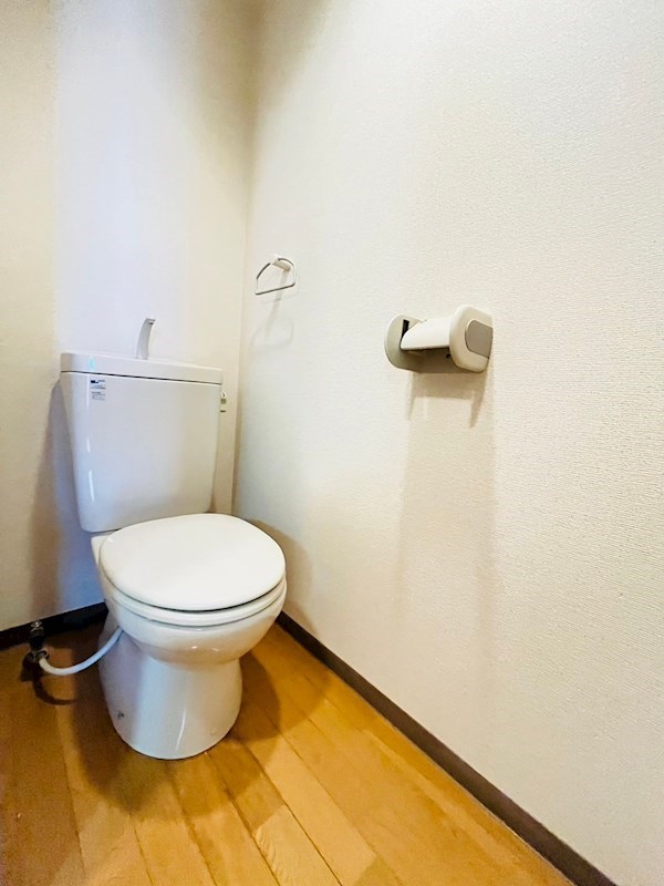 【ブロスコート六甲IIのトイレ】