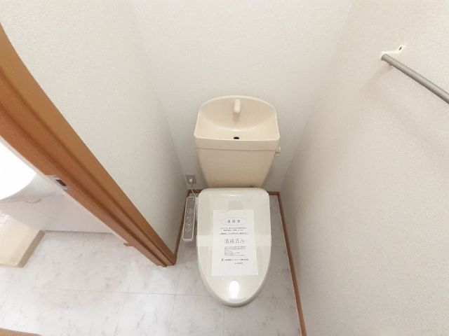 【エスポワール吉田IIIのトイレ】