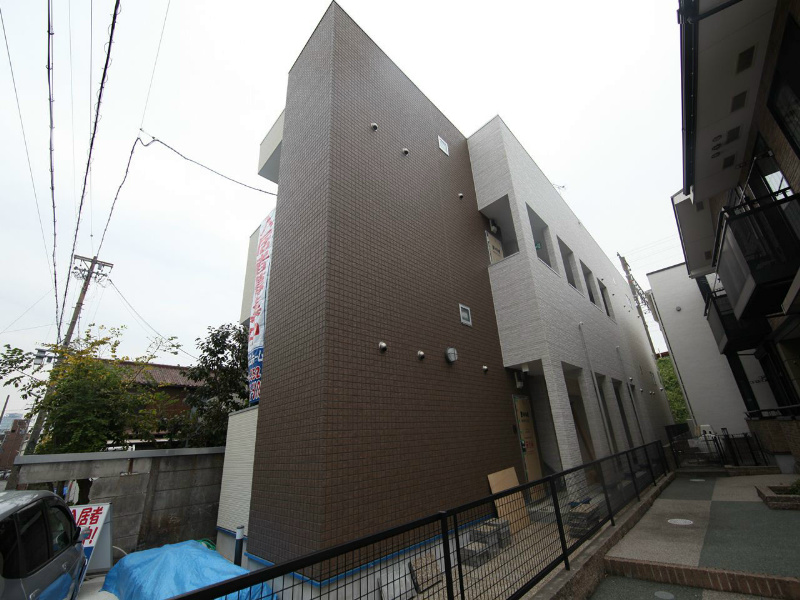 【ボンヌール枇杷島の建物外観】