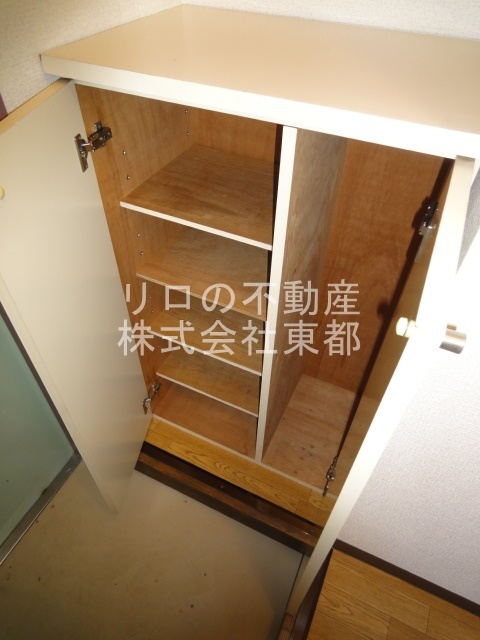 収納　自慢のシューズを大切に、キレイに収納できます☆