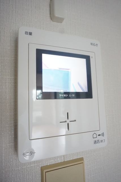 セキュリティ　急な来客時も安心のＴＶモニター付きドアフォン