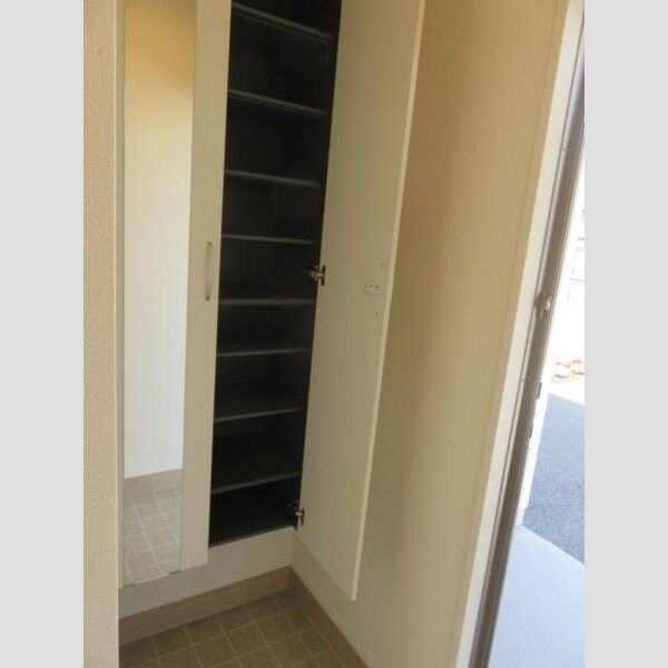 その他設備　シューズボックス