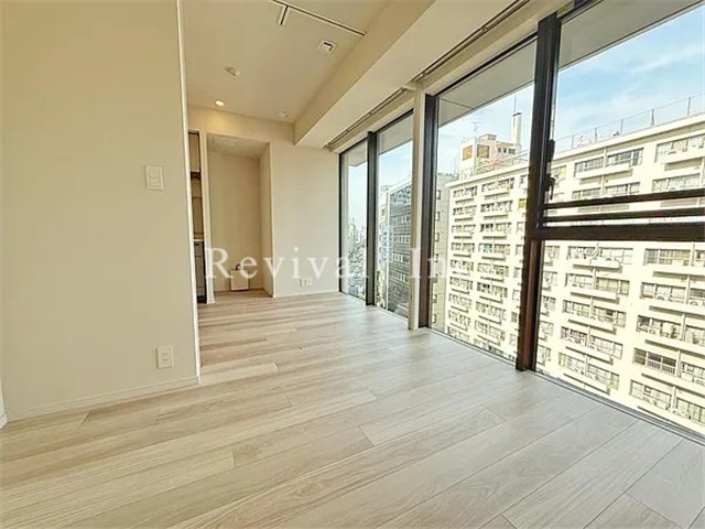 その他部屋・スペース　フルガラスの採光明るいお部屋