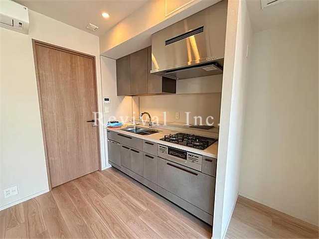 キッチン　食洗機付きのシステムキッチン