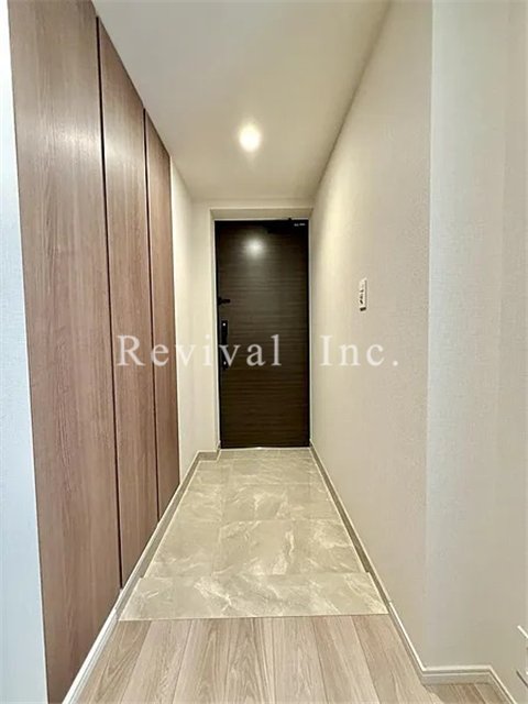 玄関　収納スペース広めの玄関