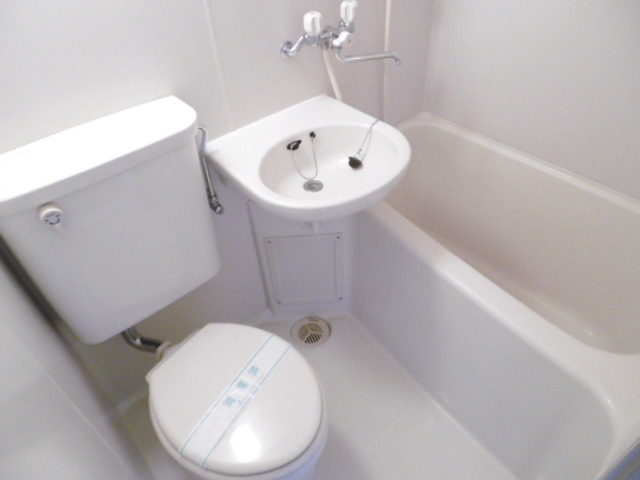 バス・シャワールーム　バス