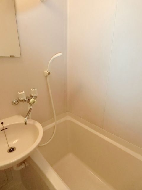 バス・シャワールーム　☆室内・室内設備☆
