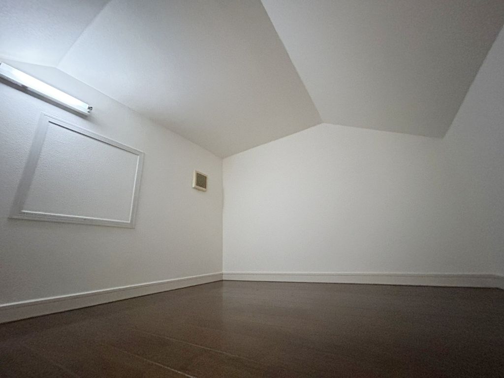 収納　小屋浦裏収納