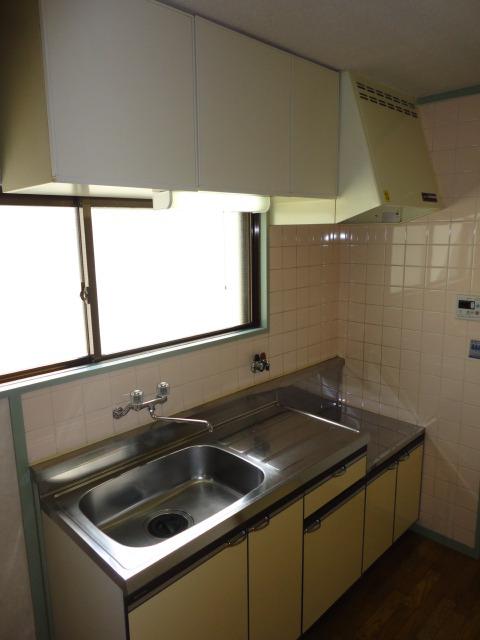 キッチン　ＲＥＰＲＯ神戸西店は神戸市西区専門店です