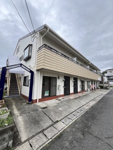 建物外観　ＲＥＰＲＯ神戸西店は神戸市西区専門店です