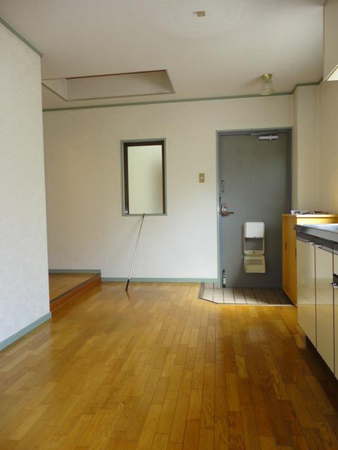 居室・リビング　ＲＥＰＲＯ神戸西店は神戸市西区専門店です