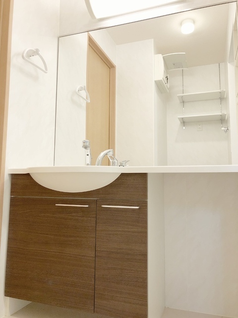 洗面設備　洗髪洗面化粧台