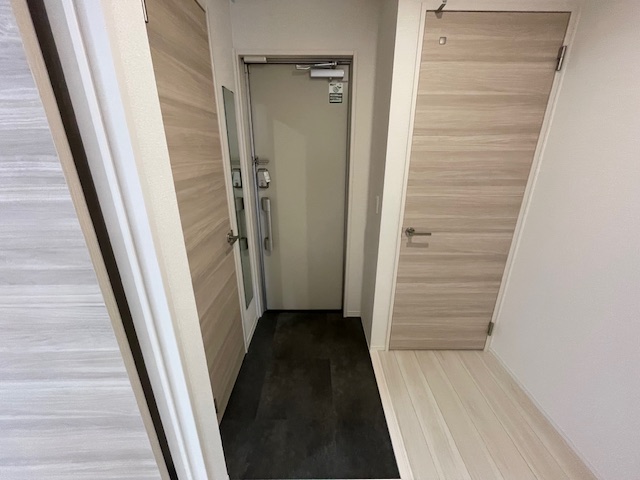 玄関　※同施工会社のイメージ写真※