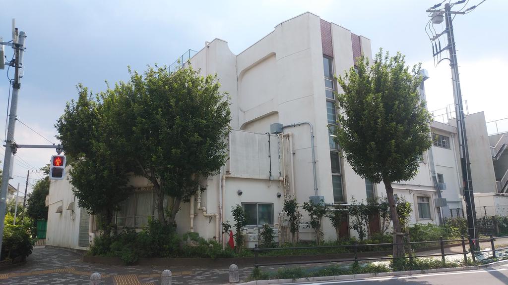 小学校　板橋区立上板橋第二小学校（小学校）まで387m