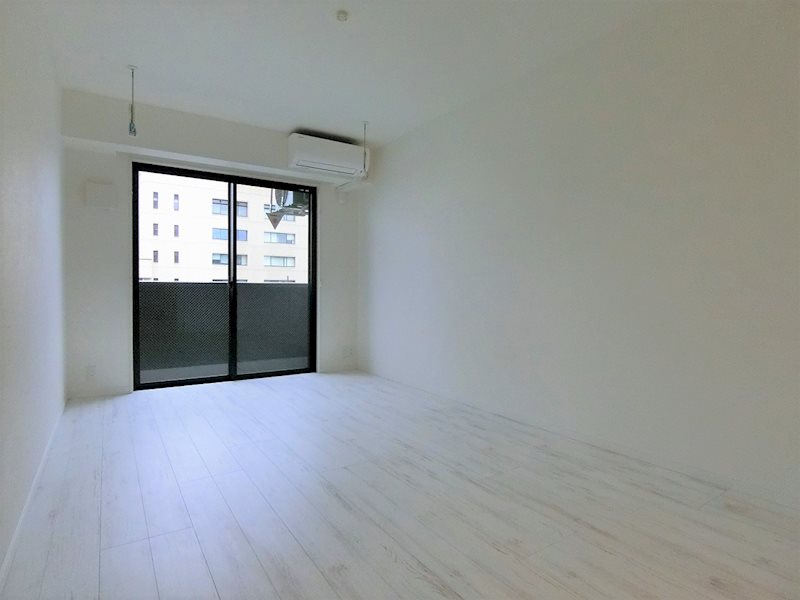 居室・リビング　開放感のあるゆったりとしたお部屋です♪