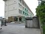 中学校　藤沢市立高浜中学校（中学校）まで678m