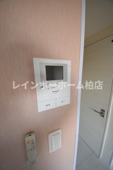 セキュリティ　TVドアホンです