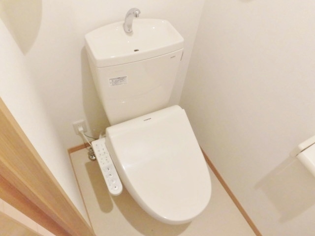 トイレ　参考画像