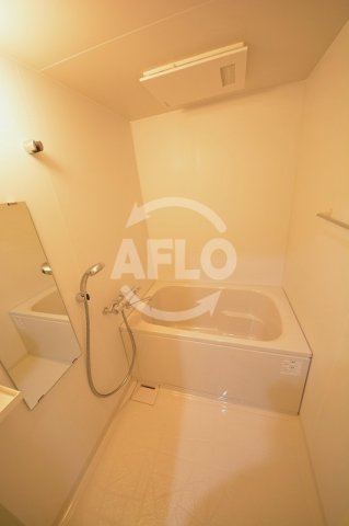 バス・シャワールーム　La CASA 上本町　浴室