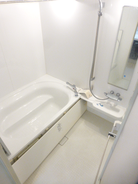 バス・シャワールーム　バス※別部屋参考写真
