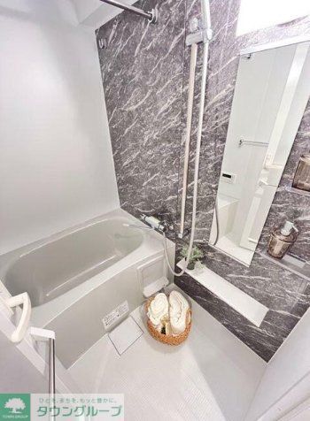 バス・シャワールーム　洗面