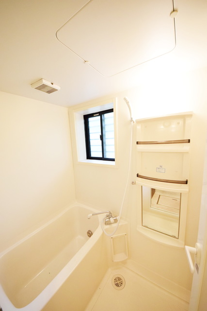 バス・シャワールーム　～今日の疲れはさっぱりと～