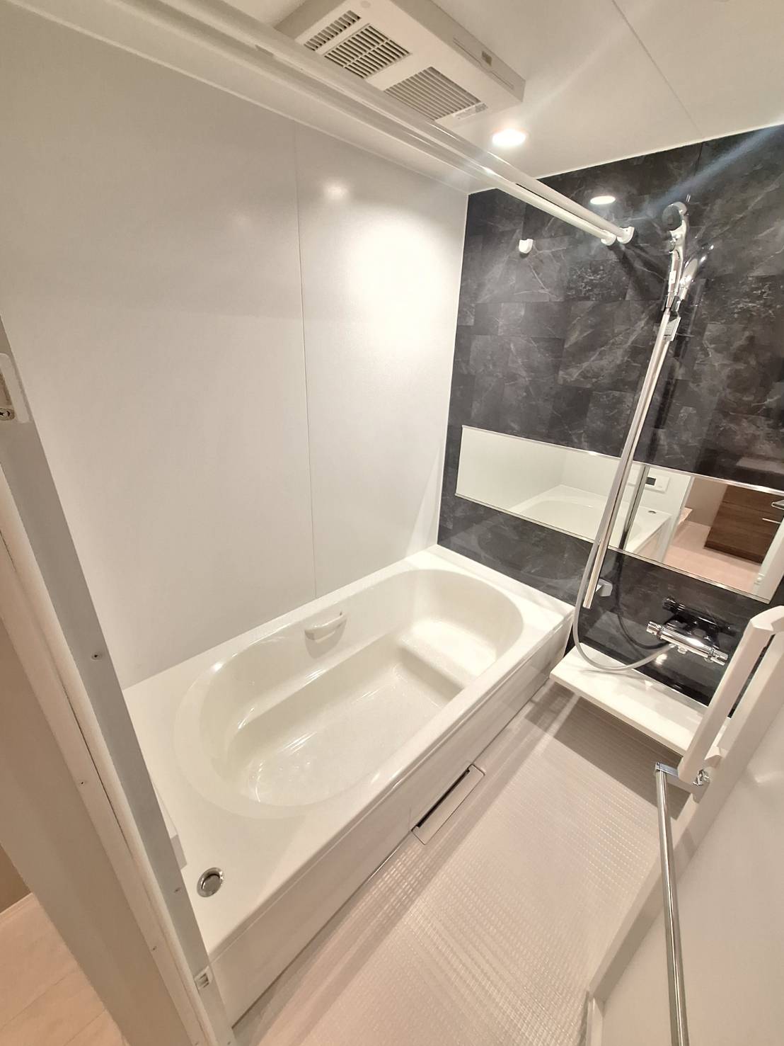 駐車場　駐輪場