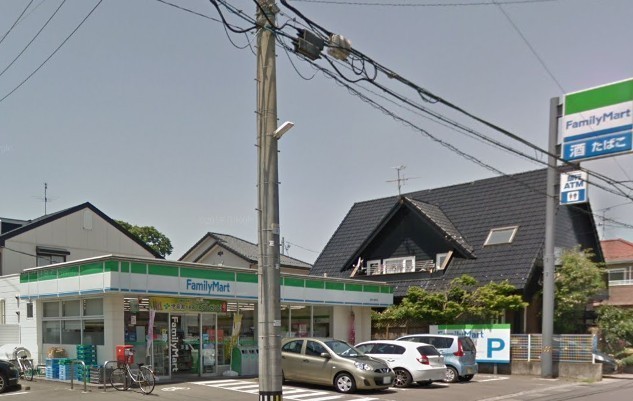 コンビニ　ファミリーマート若林上飯田店（コンビニ）まで70m