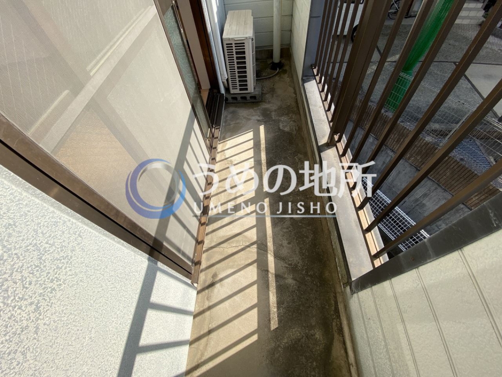 バルコニー　バルコニー