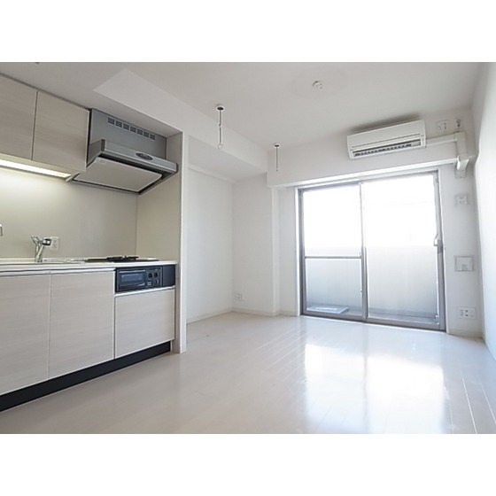 その他部屋・スペース　室内物干しざお付いてます！