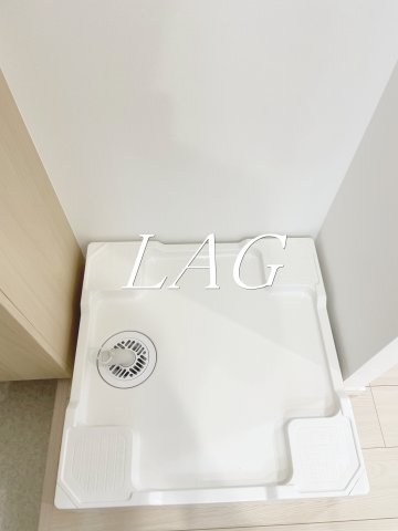 その他設備　室内洗濯機置き場です。（同仕様です。）