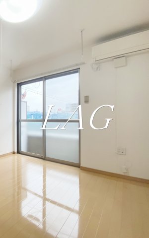 居室・リビング　洋室のお部屋です。（同仕様です。）