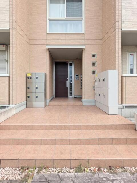 エントランス　出入口