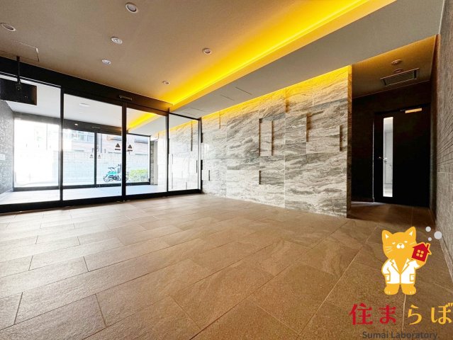 エントランス　共用部の印象も大切に