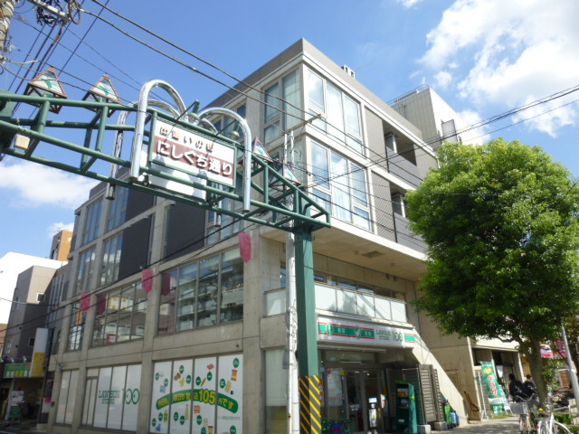 建物外観　千代田・常磐緩行線「南柏」駅徒歩１分です♪