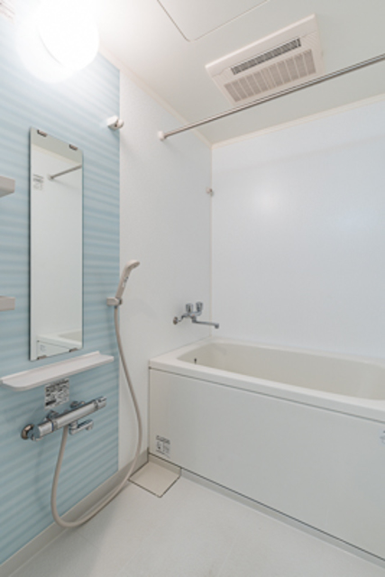 バス・シャワールーム　※写真は同タイプ住戸です。