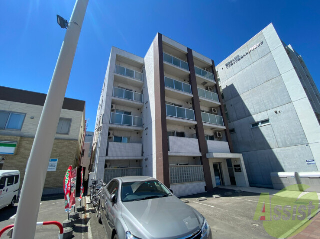 建物外観　札幌市北区北二十二条西「グランコンフォート札幌」