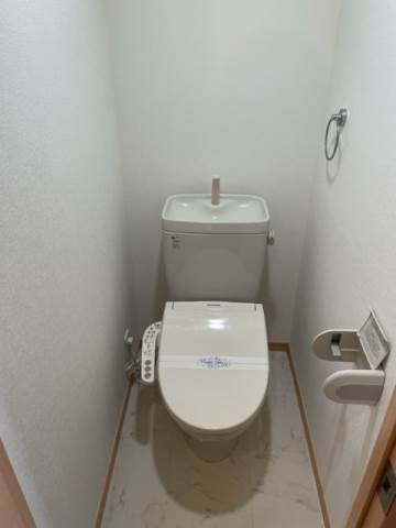トイレ　別号室イメージ