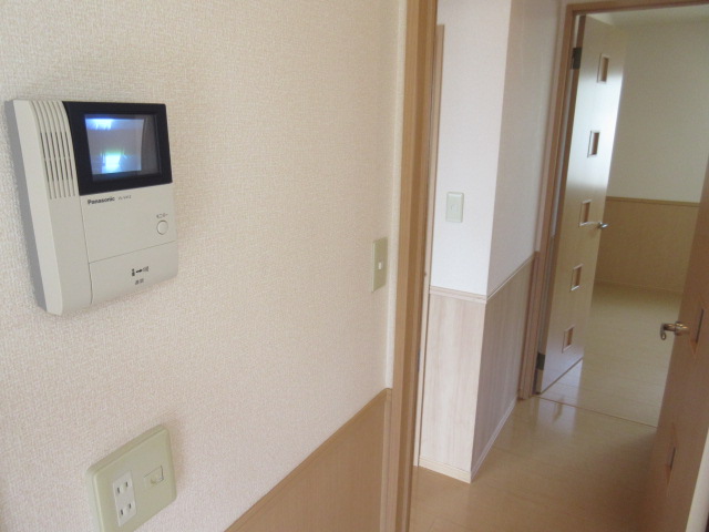 その他設備　TVモニターホン付。